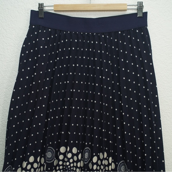 Andi + James Navy And Cream Pleated Midi Skirt, Size Large Floral Geometric - Picture 3 of 9